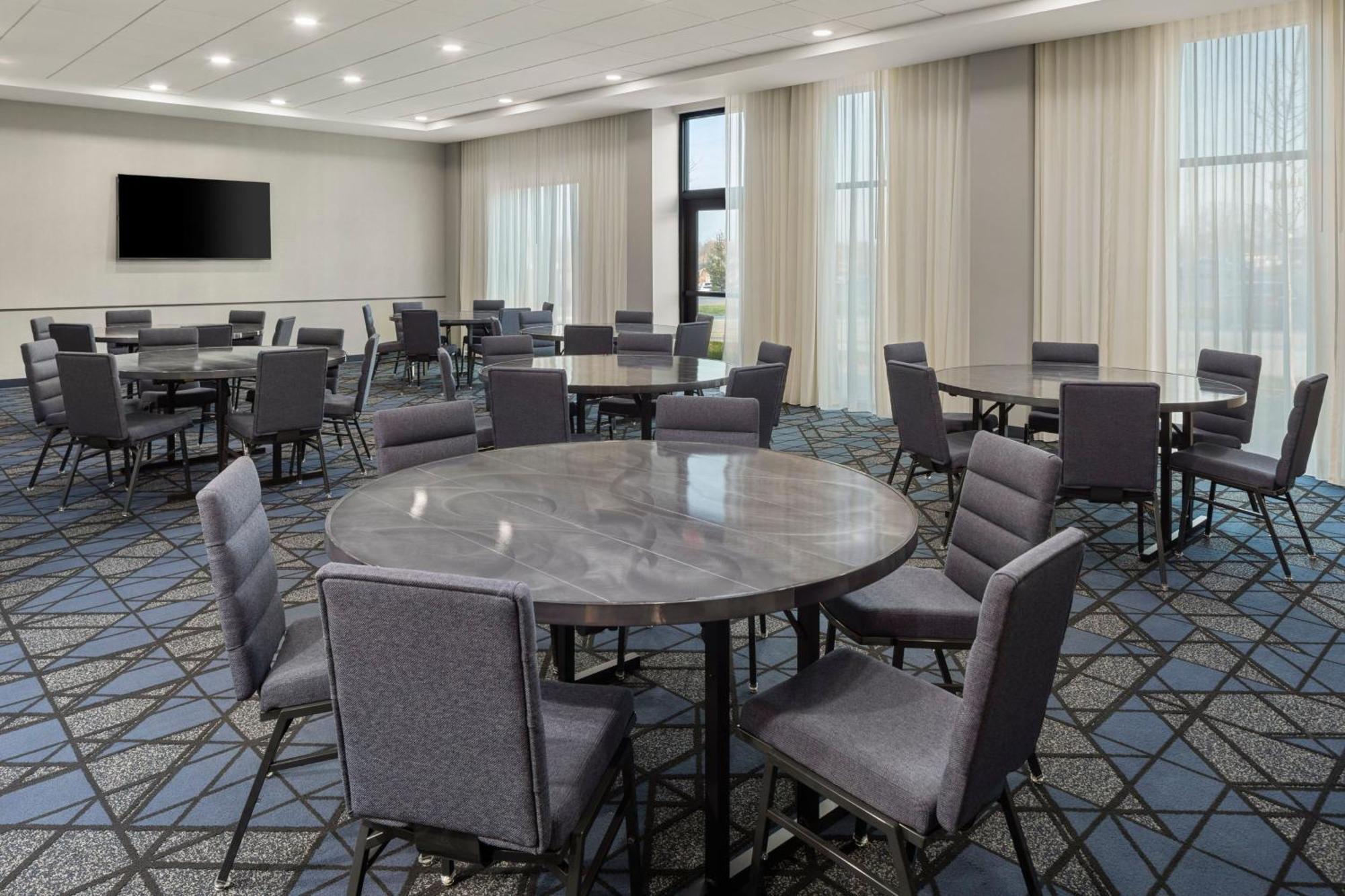 Courtyard By Marriott Bettendorf Eksteriør bilde