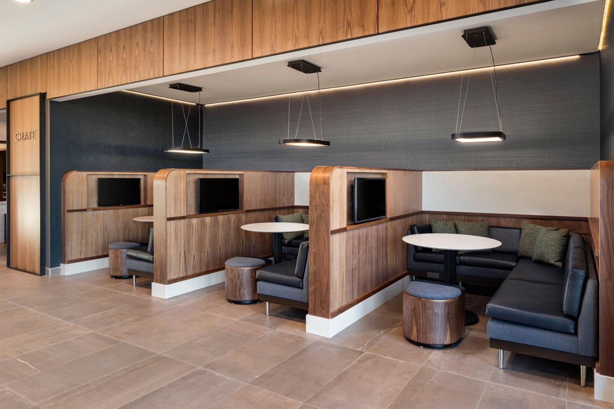 Courtyard By Marriott Bettendorf Eksteriør bilde